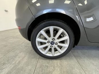 Ford Fiesta T EcoBoost Titanium