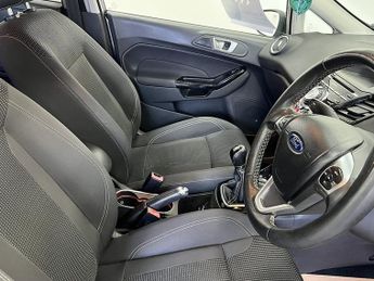 Ford Fiesta T EcoBoost Titanium