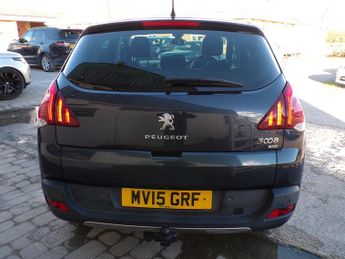Peugeot 3008 e-HDi Allure