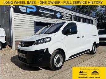Vauxhall Vivaro Turbo D 2900 Dynamic