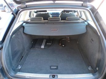 Audi A4 Avant TDI S line