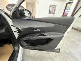 Peugeot 3008 BlueHDi GT Line Premium