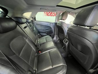 Hyundai TUCSON CRDi Premium SE