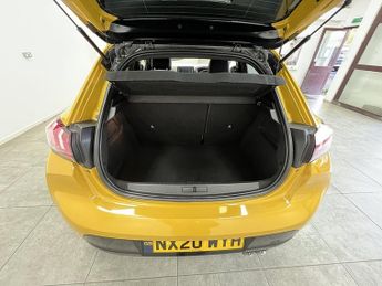 Peugeot 208 PureTech GT Line