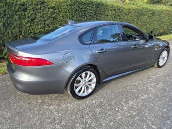 Jaguar XF d R-Sport