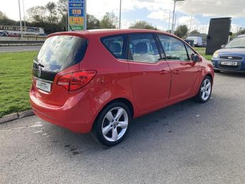 Vauxhall Meriva i Tech Line