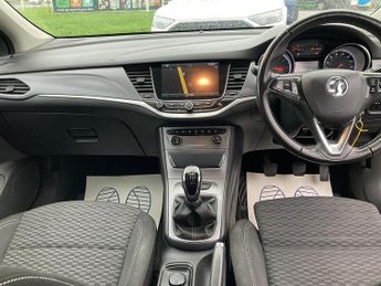Vauxhall Astra CDTi ecoTEC BlueInjection Tech Line Nav