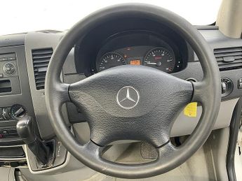 Mercedes-Benz Sprinter CDI 311