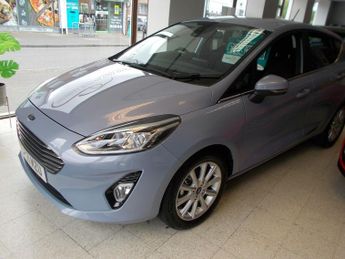 Ford Fiesta Titanium 5 Door 1.0L EcoBoost Hybrid 125PS FWD 6 Speed Manual