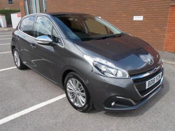 Peugeot 208 1.2 PureTech Allure Hatchback 5dr Petrol Manual Euro 6 (s/s) (82