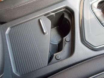 Volkswagen Tiguan 1.5 TSI R-Line Edition SUV 5dr Petrol DSG Euro 6 (s/s) (150 ps)