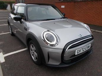 MINI Hatch 5-Door Hatch Cooper Classic Automatic