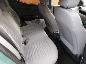 Hyundai i10 PREM 1.2 Automatic