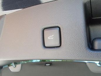 Ford Kuga ST-Line X 5 door 2.5L Duratec FHEV 180PS FWD CVT Automatic