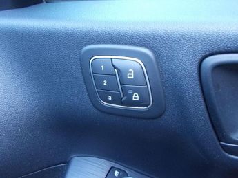 Ford Kuga ST-Line X 5 door 2.5L Duratec FHEV 180PS FWD CVT Automatic