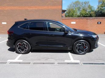 Ford Kuga ST-Line X 5 door 2.5L Duratec FHEV 180PS FWD CVT Automatic