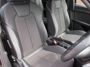 Audi A1 1.0 TFSI 25 S line Sportback 5dr Petrol S Tronic Euro 6 (s/s) (9