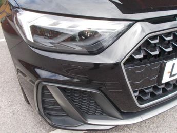 Audi A1 1.0 TFSI 25 S line Sportback 5dr Petrol S Tronic Euro 6 (s/s) (9