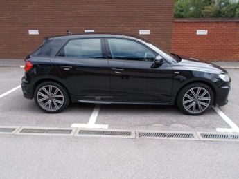 Audi A1 1.0 TFSI 25 S line Sportback 5dr Petrol S Tronic Euro 6 (s/s) (9