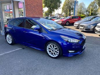 Ford Focus 1.0T EcoBoost ST-Line Hatchback 5dr Petrol Manual Euro 6 (s/s) (