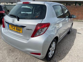 Toyota Yaris VVT-I TR