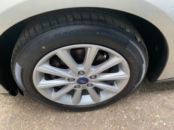 Ford Focus TITANIUM