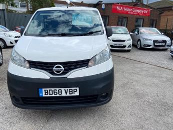 Nissan NV200 