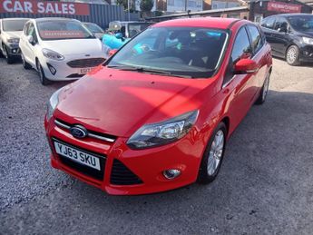Ford Focus Titanium Navigator AUTOMATIC 5 Door