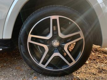 Mercedes-Benz Gls GLS 350 D 4MATIC AMG LINE
