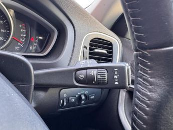 Volvo V40 T3 CROSS COUNTRY