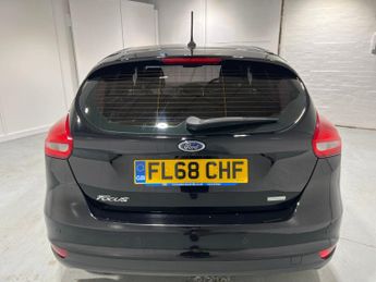 Ford Focus 1.0 Turbo EcoBoost (125PS) 6 spd Titanium 5dr.