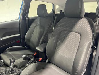 Ford Fiesta 1.0 Turbo EcoBoost (100PS) 6 spd Titanium 5dr.