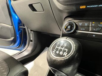 Ford Fiesta 1.0 Turbo EcoBoost (100PS) 6 spd Titanium 5dr.