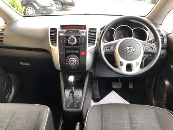 Kia Venga 1.6 2 5dr Auto