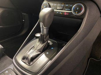 Ford Fiesta 1.0 Turbo EcoBoost (125PS) mHEV Automatic Titanium X 5dr**Driver