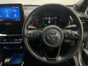Toyota Yaris Cross 1.5 Hybrid Dynamic AWD 5dr CVT