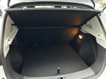 MG ZS 130kW Trophy Connect EV 72.6kWh 5dr Auto