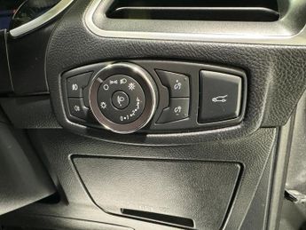 Ford Galaxy 2.0 TDCi (150PS) Automtaic Titanium X 5dr**7 seater**