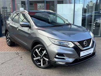 Nissan Qashqai 1.3 DIG-T (140ps) N-Motion Glass Roof