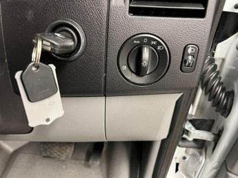 Mercedes-Benz Sprinter 514 AUTO 11 SEAT WHEELCHAIR MINIBUS EU6