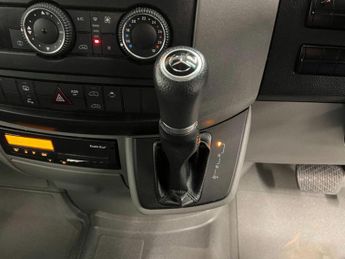 Mercedes-Benz Sprinter 514 AUTO 11 SEAT WHEELCHAIR MINIBUS EU6