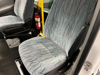 Mercedes-Benz Sprinter 514 AUTO 11 SEAT WHEELCHAIR MINIBUS EU6