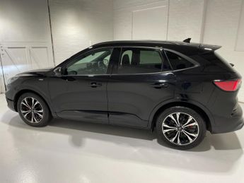 Ford Kuga 2.5 FHEV (190PS) Automatic ST-Line X Edition 5dr.