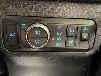Ford Kuga 2.5 FHEV (190PS) Automatic ST-Line X Edition 5dr.