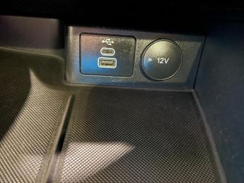 Ford Kuga 2.5 FHEV (190PS) Automatic ST-Line X Edition 5dr.