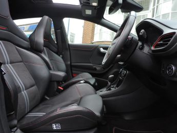 Ford Puma 1.0 EcoBoost Hybrid mHEV ST 5dr DCT