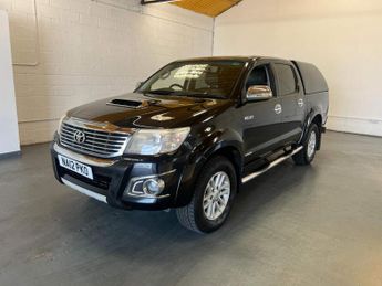 Used Toyota Hilux 3.0 D-4D Invincible Auto 4WD Euro 5 4dr