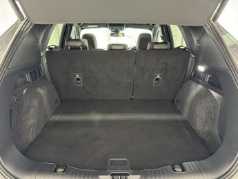 Ford Kuga 2.0 EcoBlue (190PS) Automatic ST-Line X AWD 5dr.