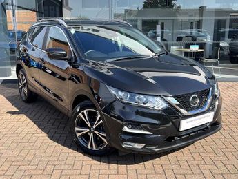 Nissan Qashqai 1.3 DIG-T (160ps) N-Connecta