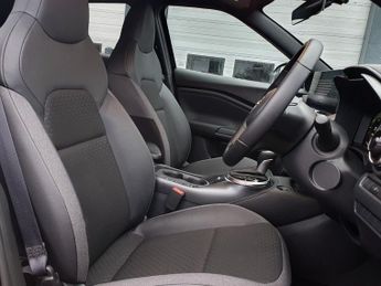 Nissan Juke 1.6 Hybrid N-Connecta 5dr Auto